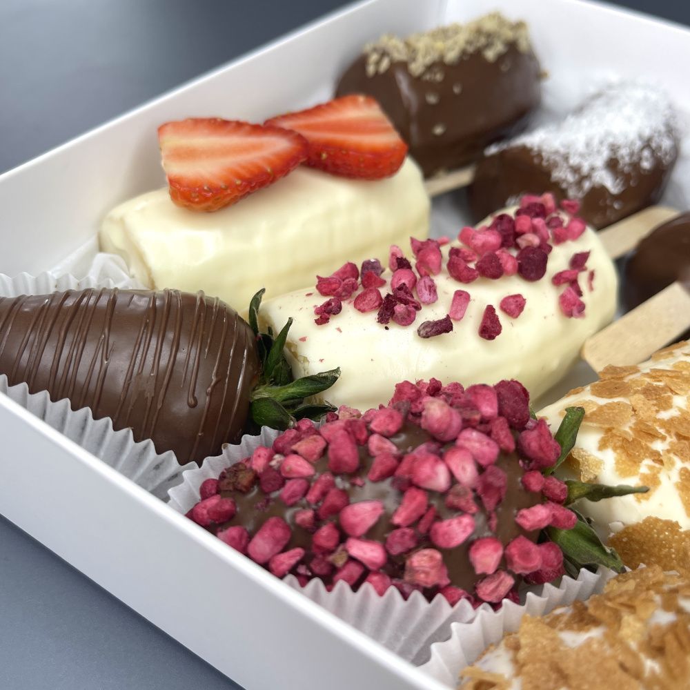 Букет Бананы в шоколаде Фруктово-ягодный микс