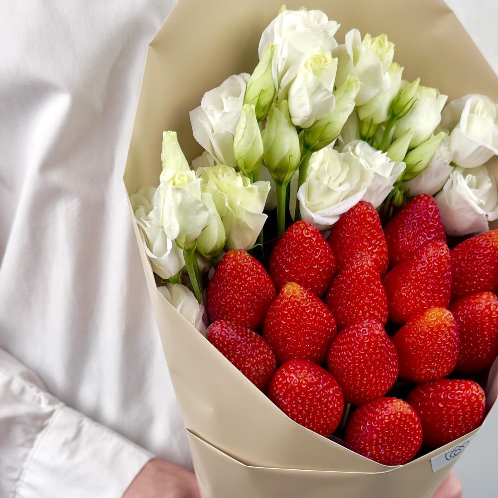 Букет Клубничная эустома