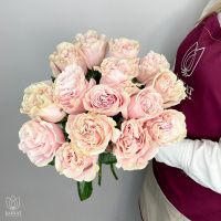 Букет Букет из 15 розовых роз под ленту