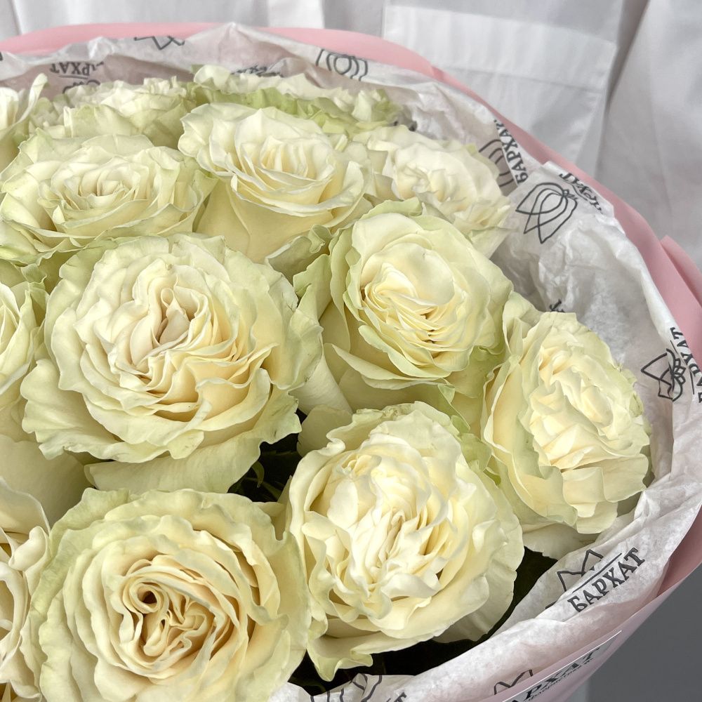 Букет Акция! Монобукет из белых роз №3