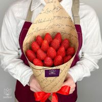 Букет Клубничный без шоколада S