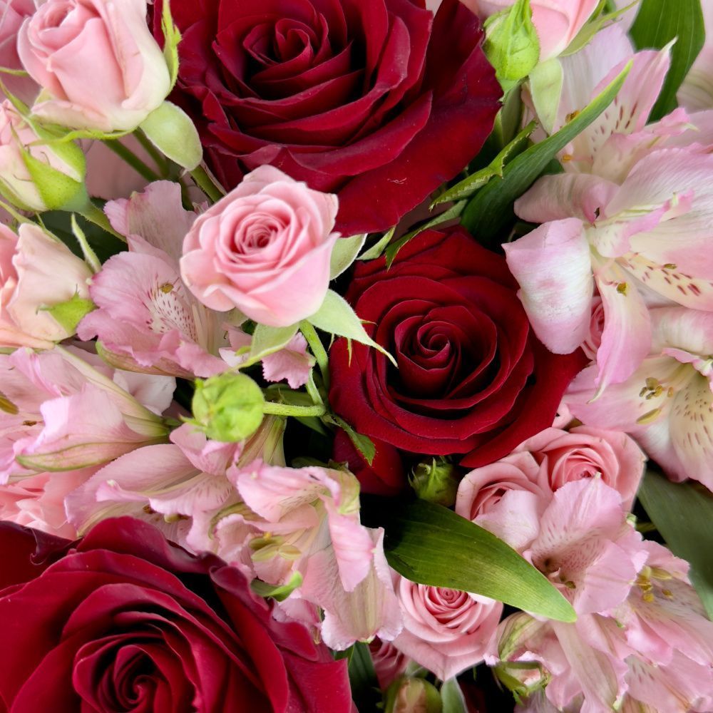 Букет Алая мечта