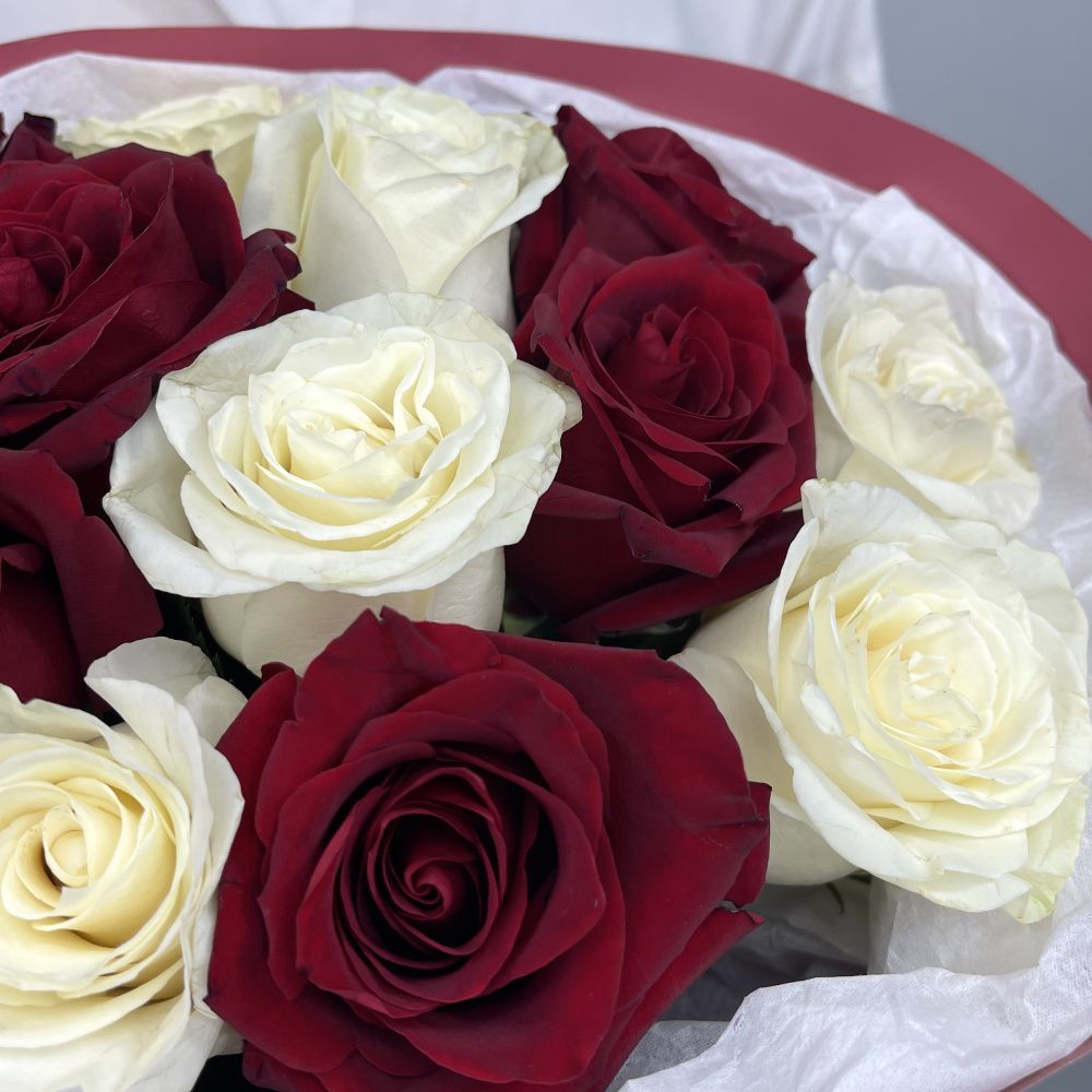 Букет Монобукет из микса роз №2